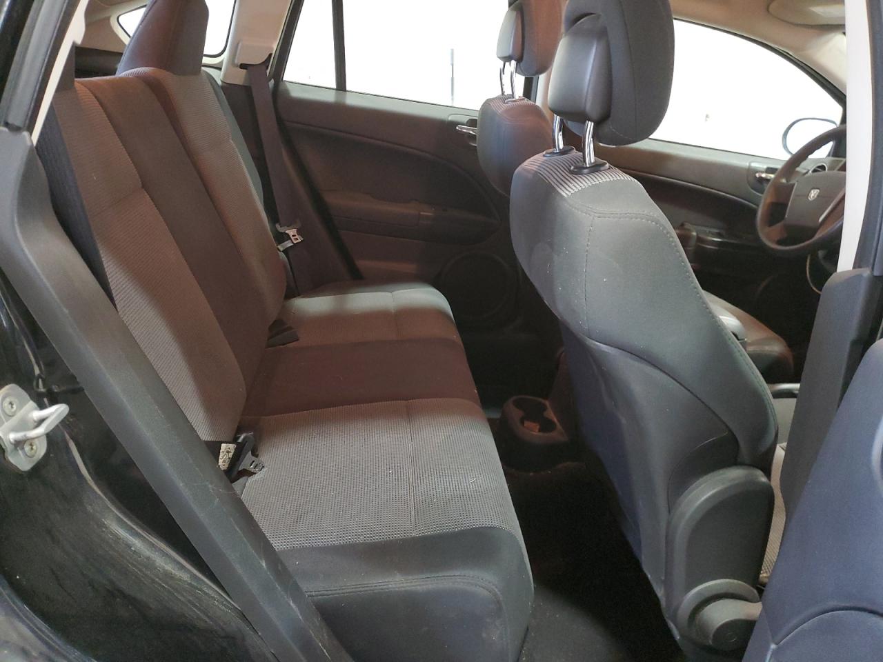 2011 Dodge Caliber - Image 11