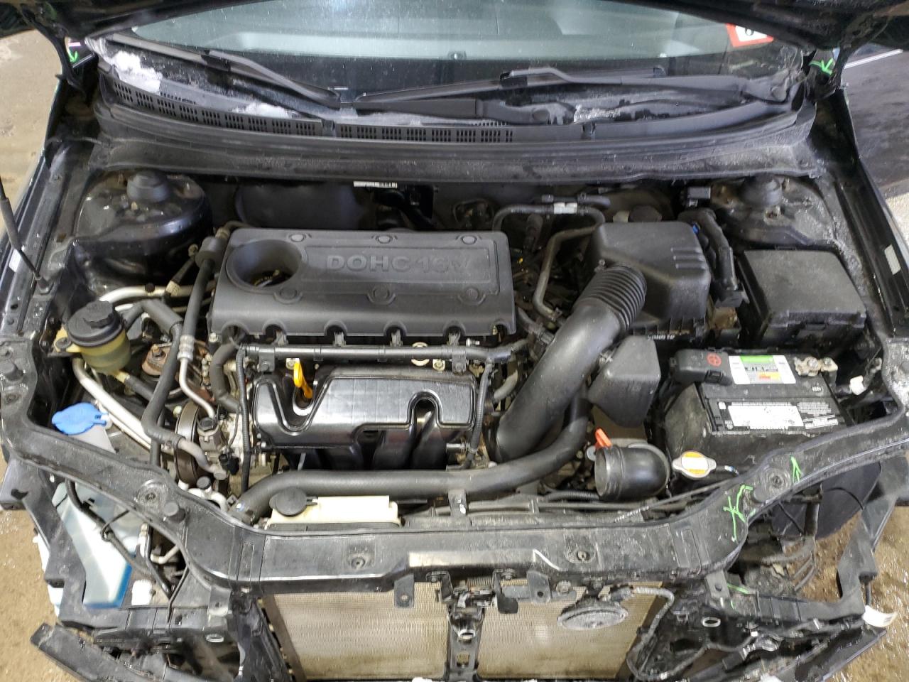 2010 Kia Forte - Image 13