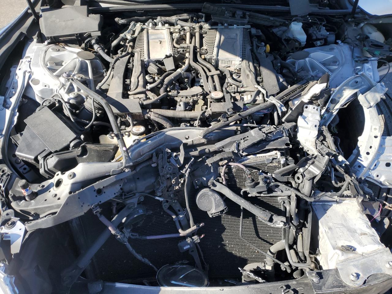 2018 Lexus LS - Image 12