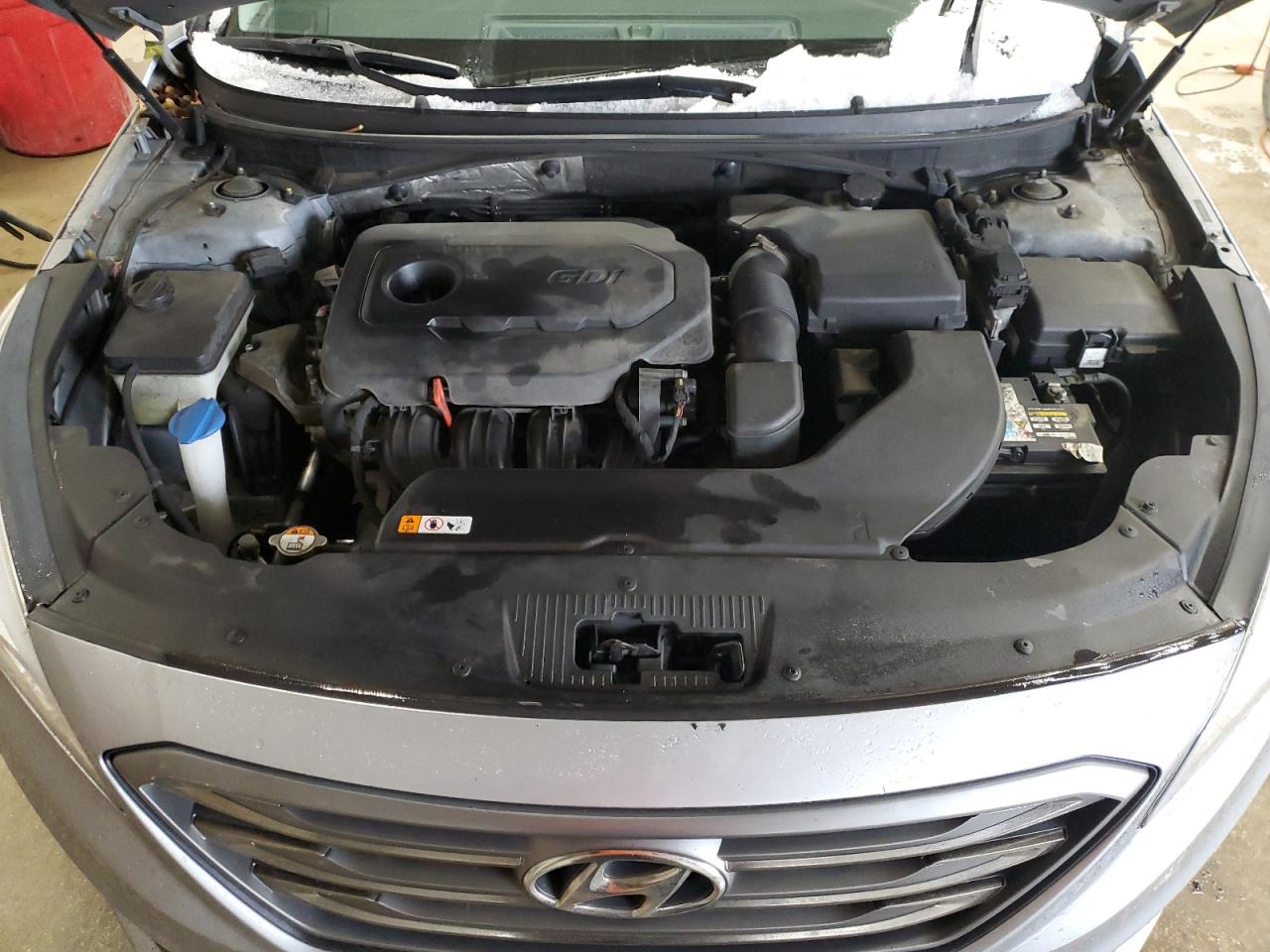 2015 Hyundai Sonata - Image 11