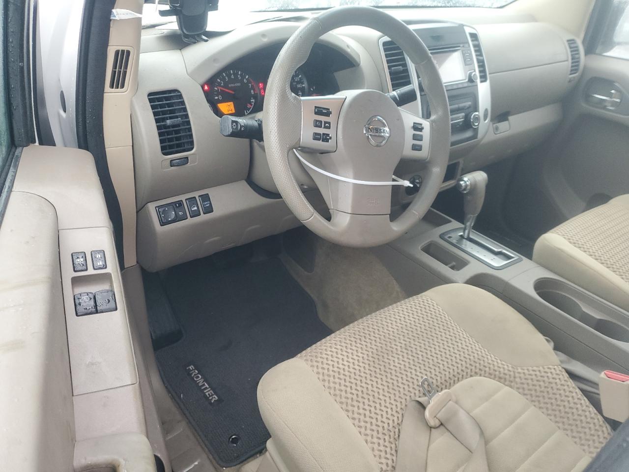 2015 Nissan Navara (Frontier) - Image 8