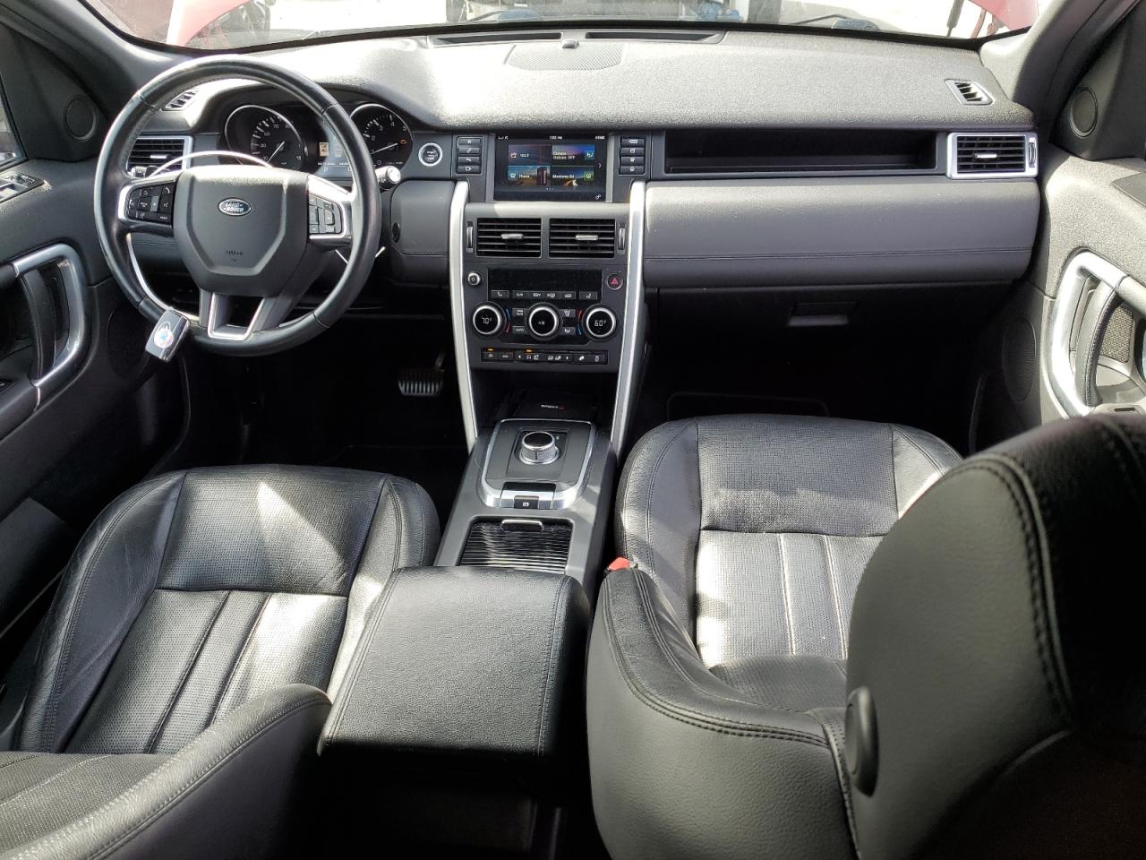 2016 Land Rover Discovery - Image 8