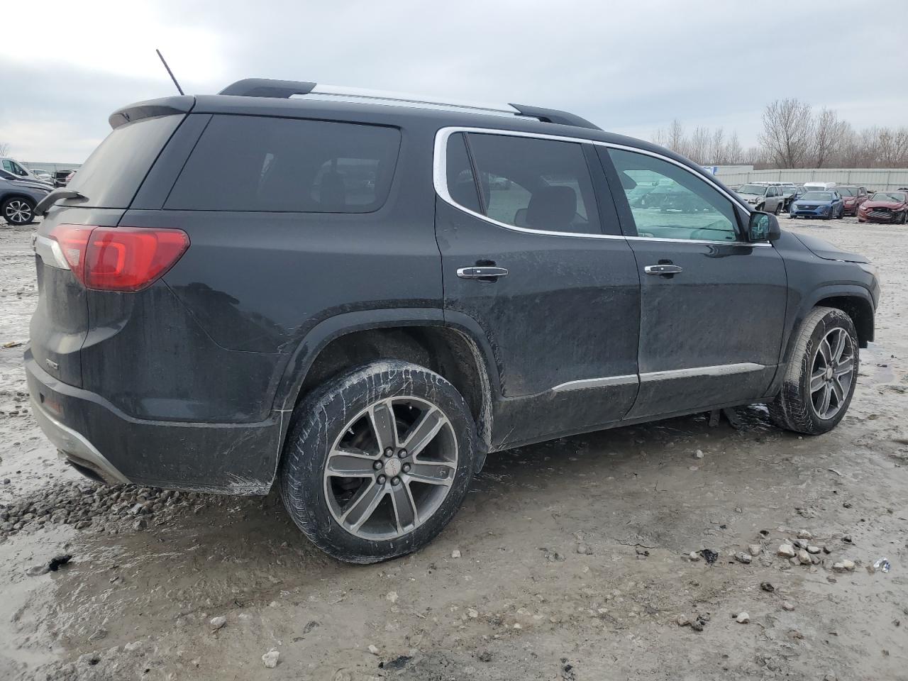 2017 GMC Acadia - Image 3