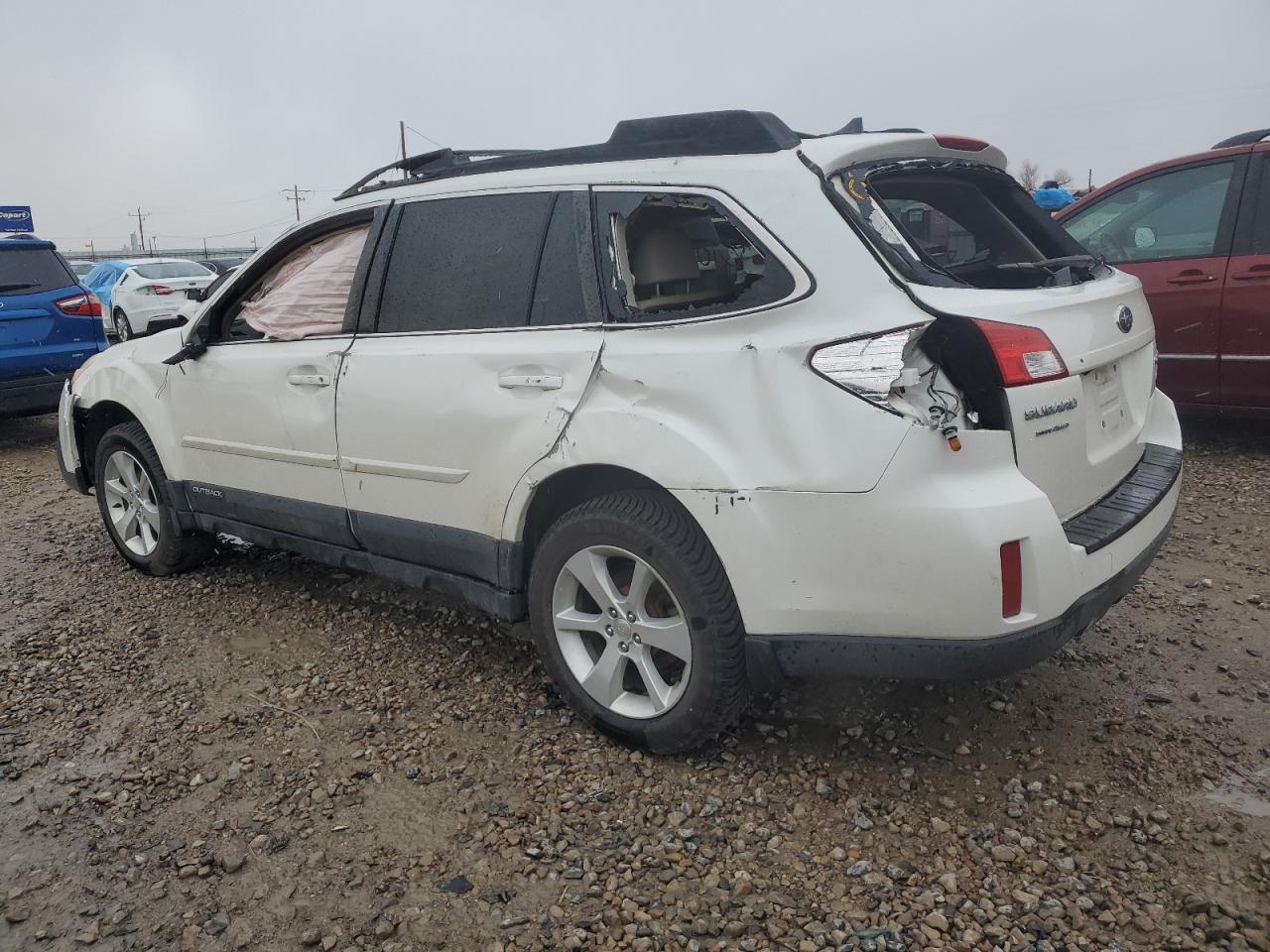 2014 Subaru Outback - Image 2