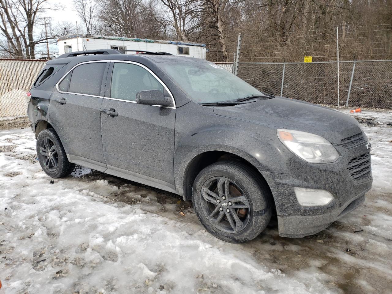 2017 Chevrolet Equinox - Image 4