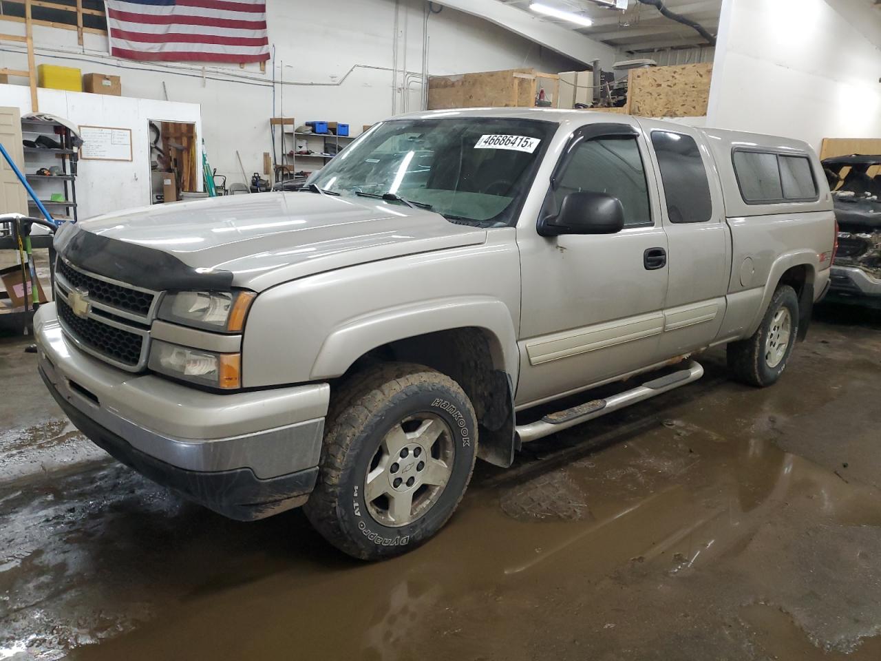 2006 Chevrolet Silverado - Image 1