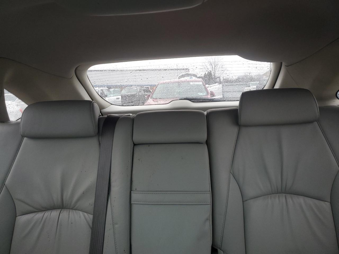 2006 Lexus RX - Image 10