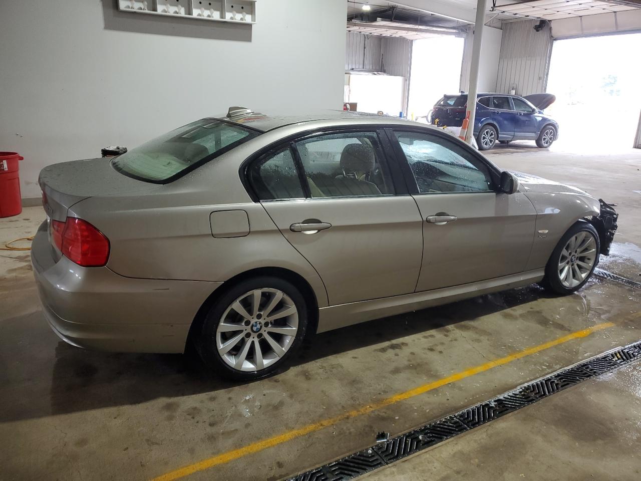 2011 BMW 3er - Image 3