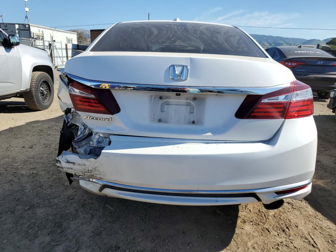 2016 Honda Accord - Image 6