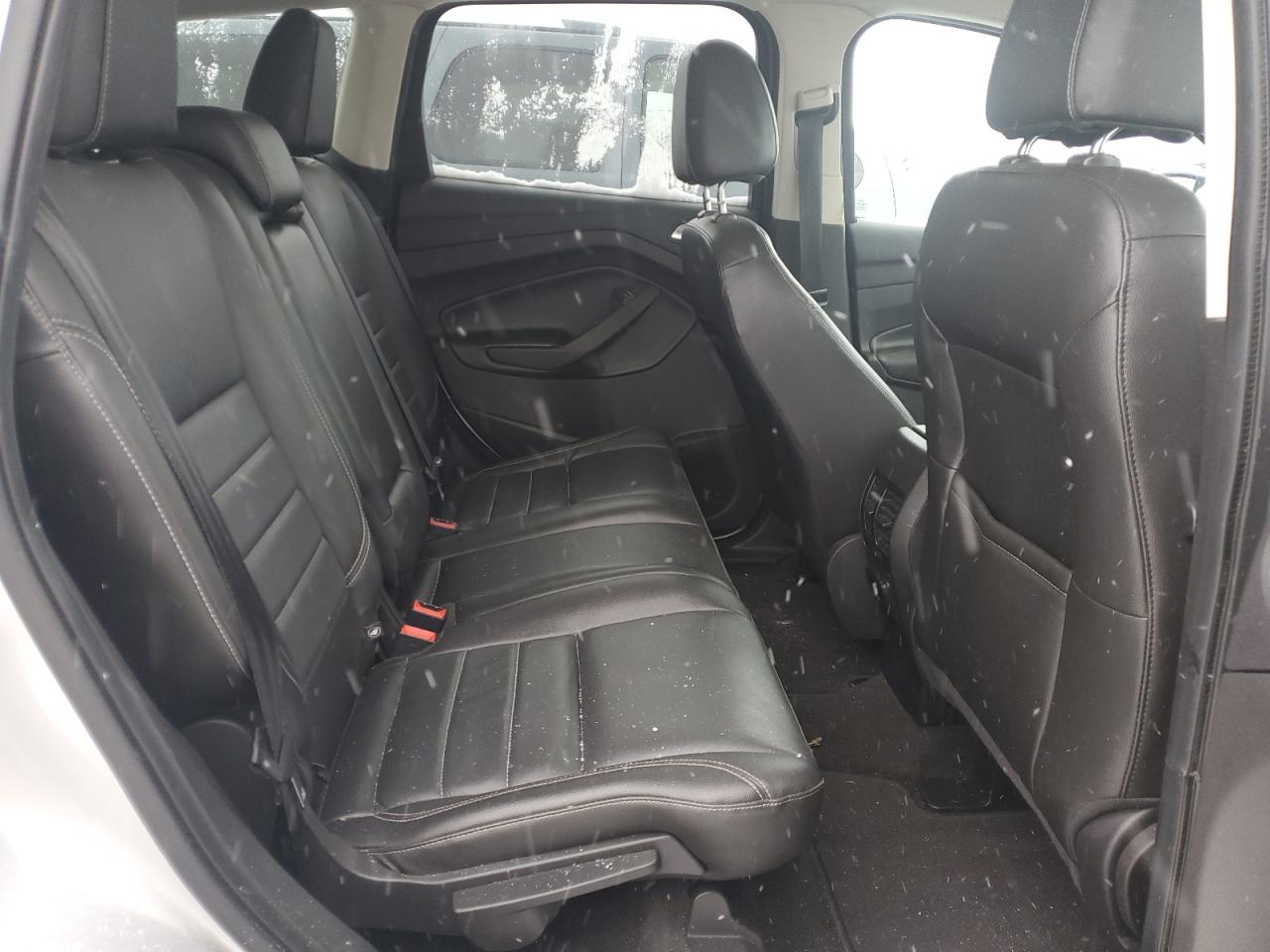 2014 Ford Escape - Image 11