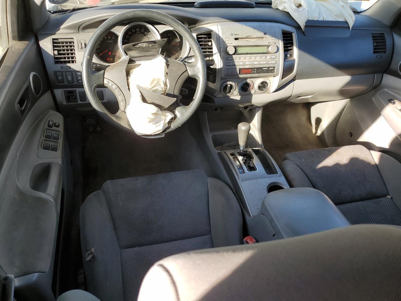 2007 Toyota Tacoma - Image 8