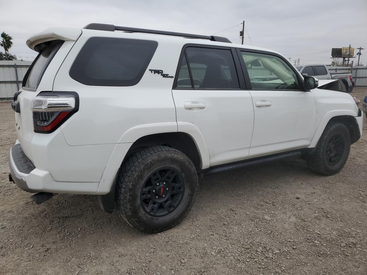 2022 Toyota 4Runner - Image 3