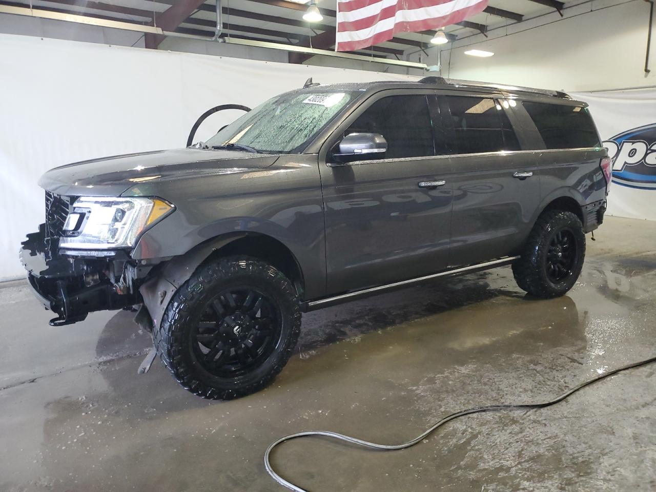 2019 Ford Expedition - Image 1