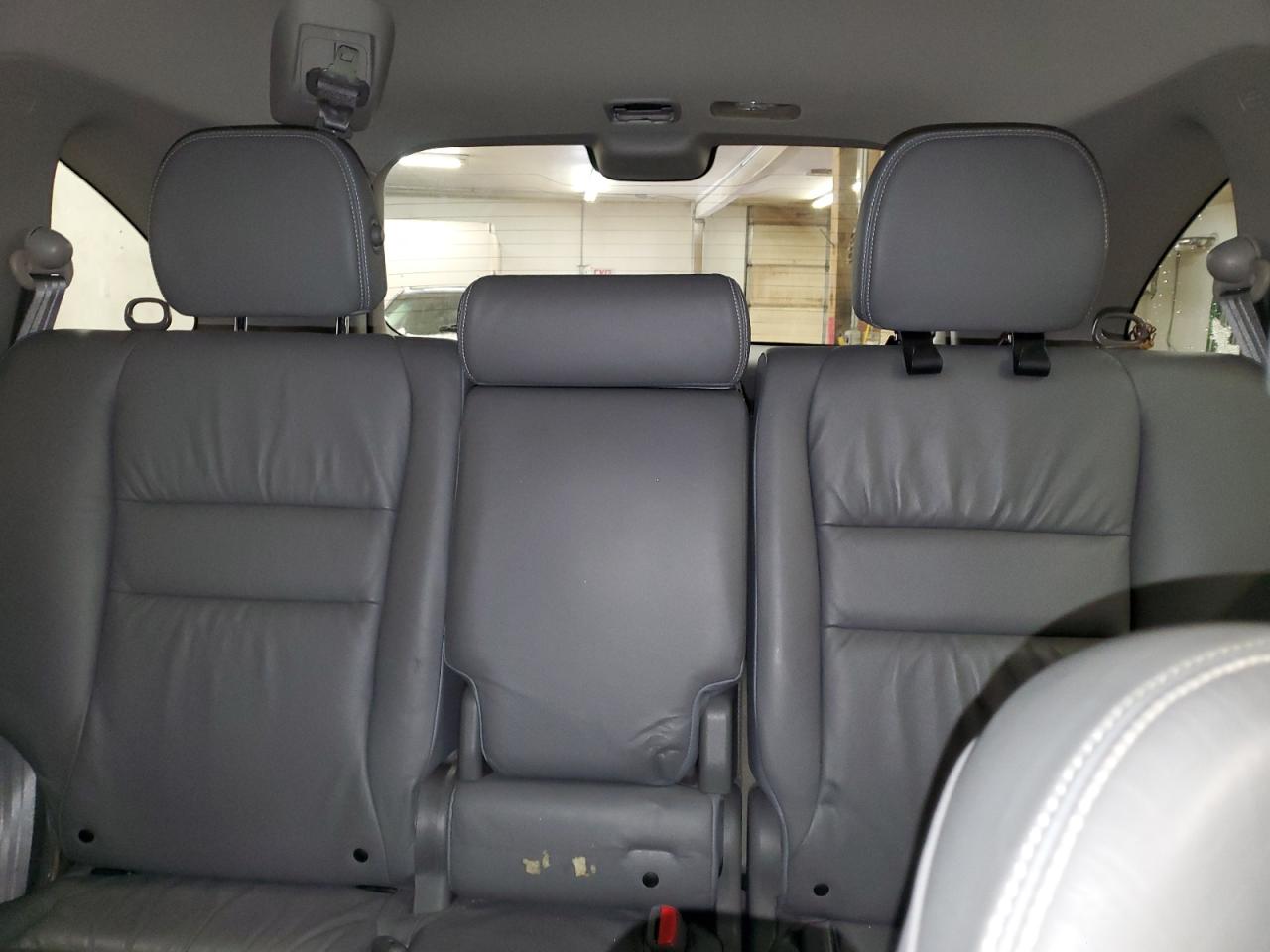 2010 Honda CR-V - Image 10