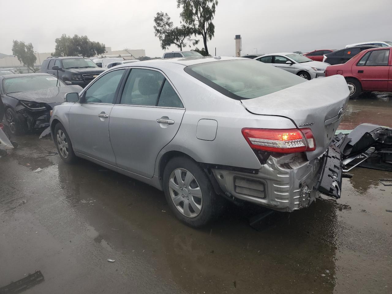 2011 Toyota Camry - Image 2