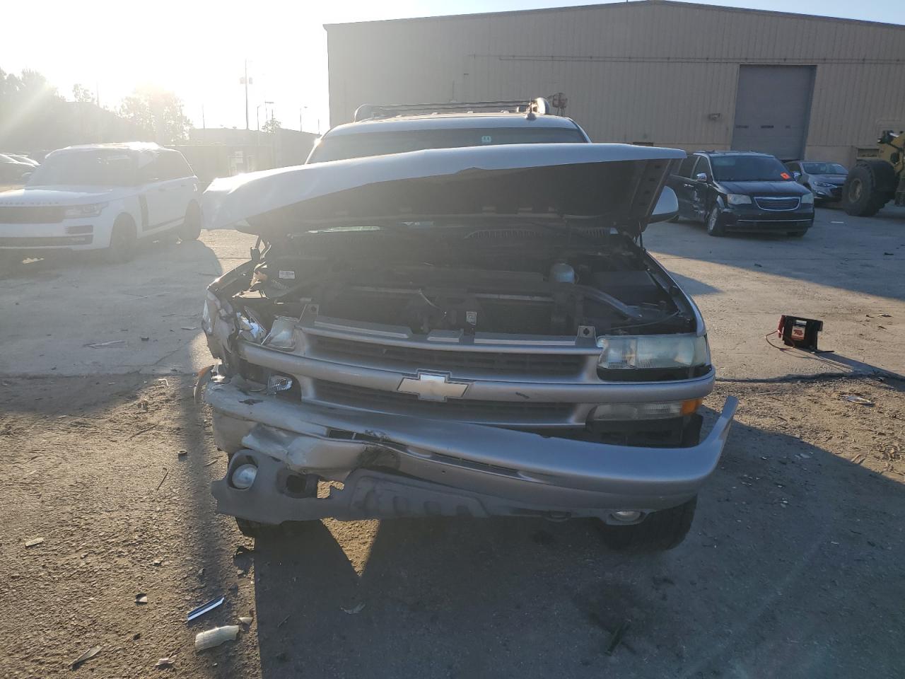 2005 Chevrolet Tahoe - Image 5