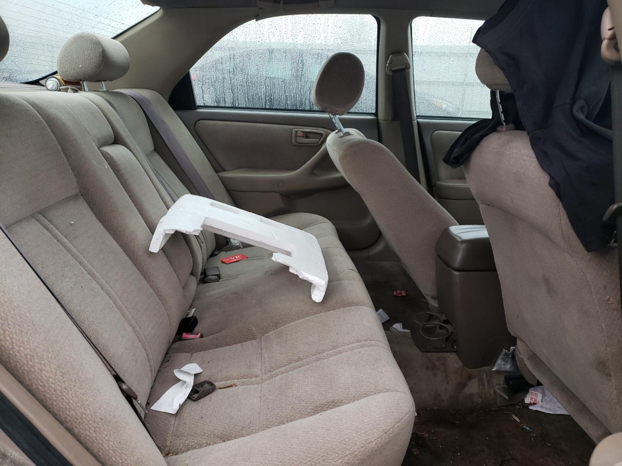 2001 Toyota Camry - Image 10