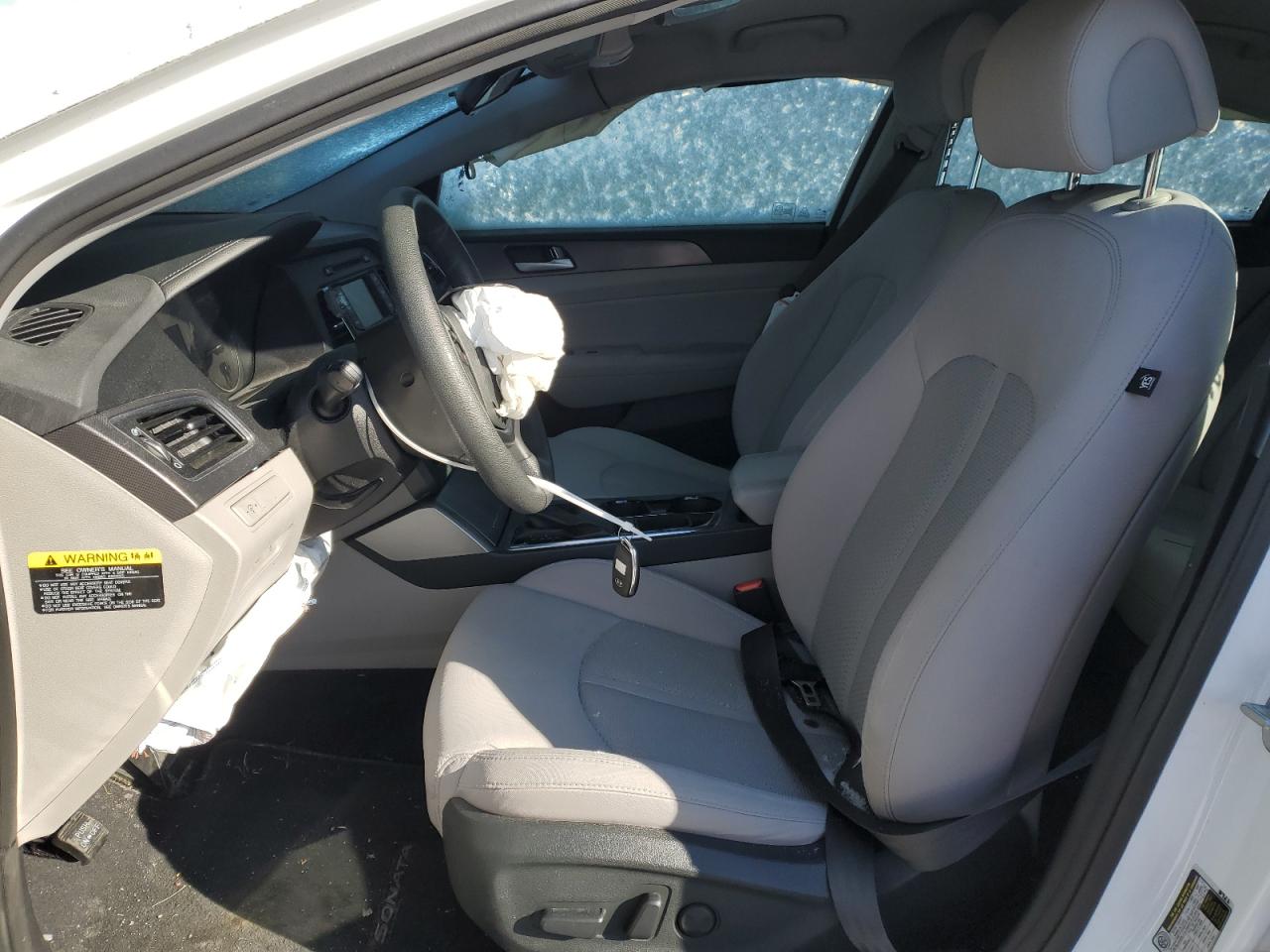 2015 Hyundai Sonata - Image 7