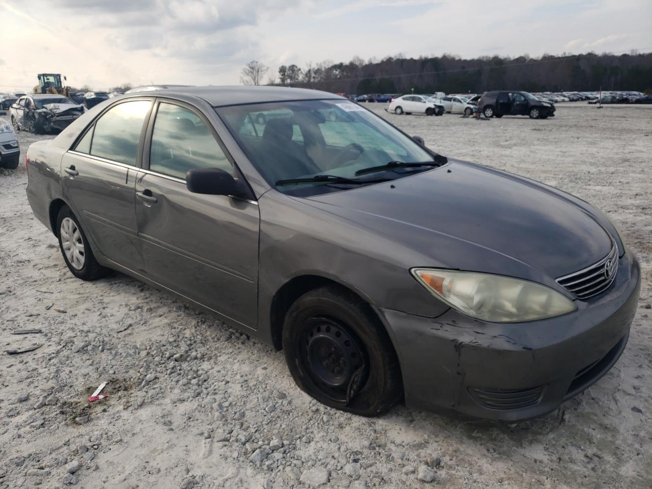 2005 Toyota Camry - Image 4