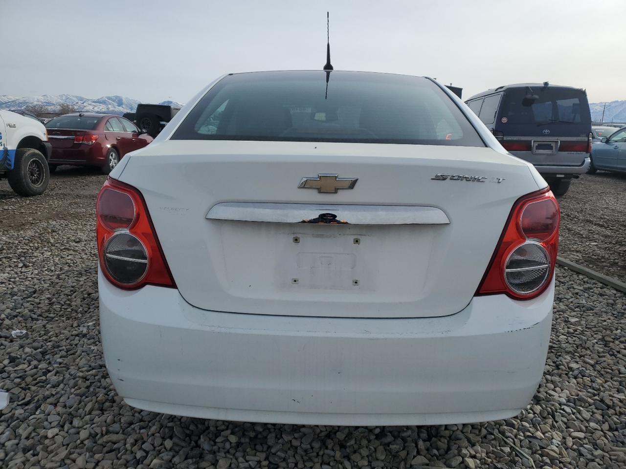 2014 Chevrolet Sonic - Image 6