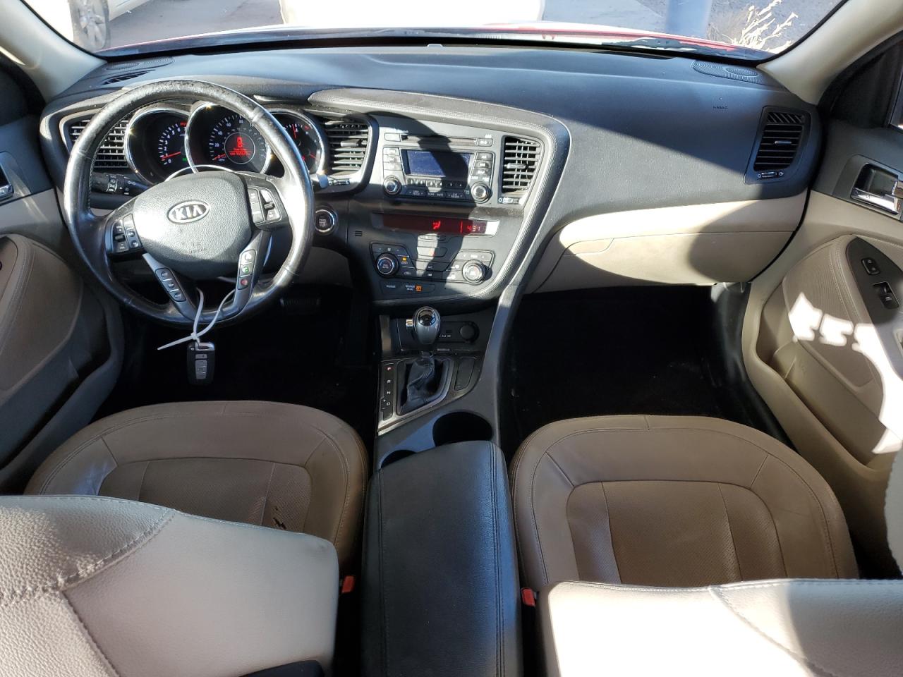 2011 Kia Optima - Image 8