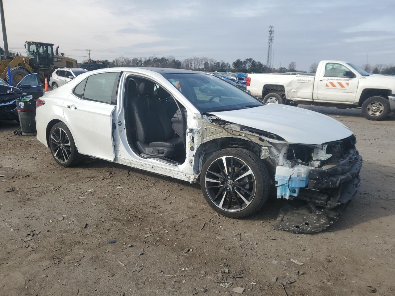 2018 Toyota Camry - Image 4