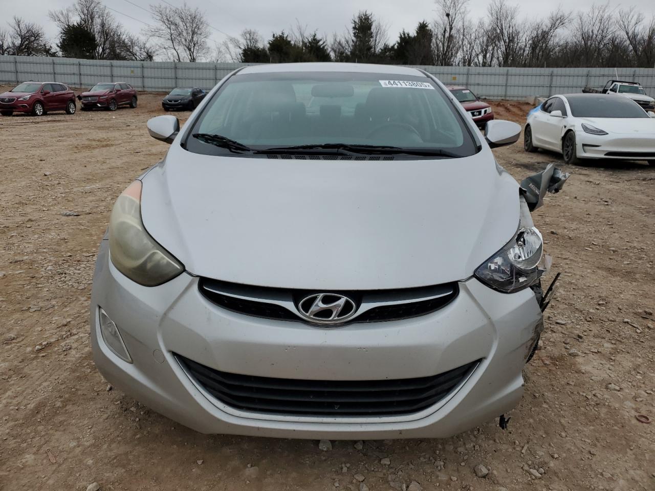 2013 Hyundai Elantra - Image 5