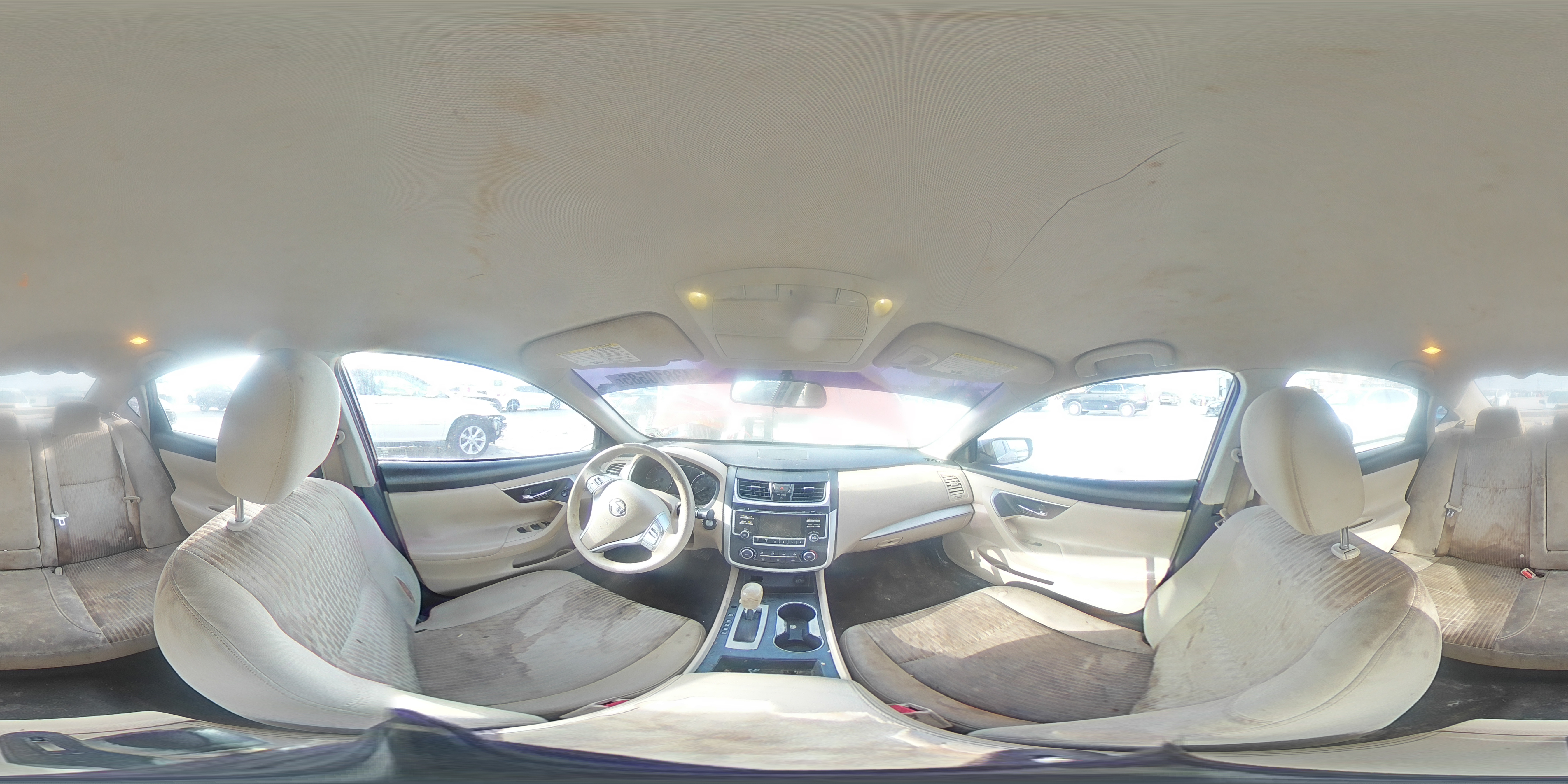 2016 Nissan Altima - Image 13