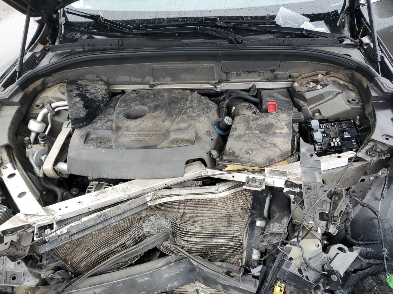 2018 Volvo XC60 - Image 13