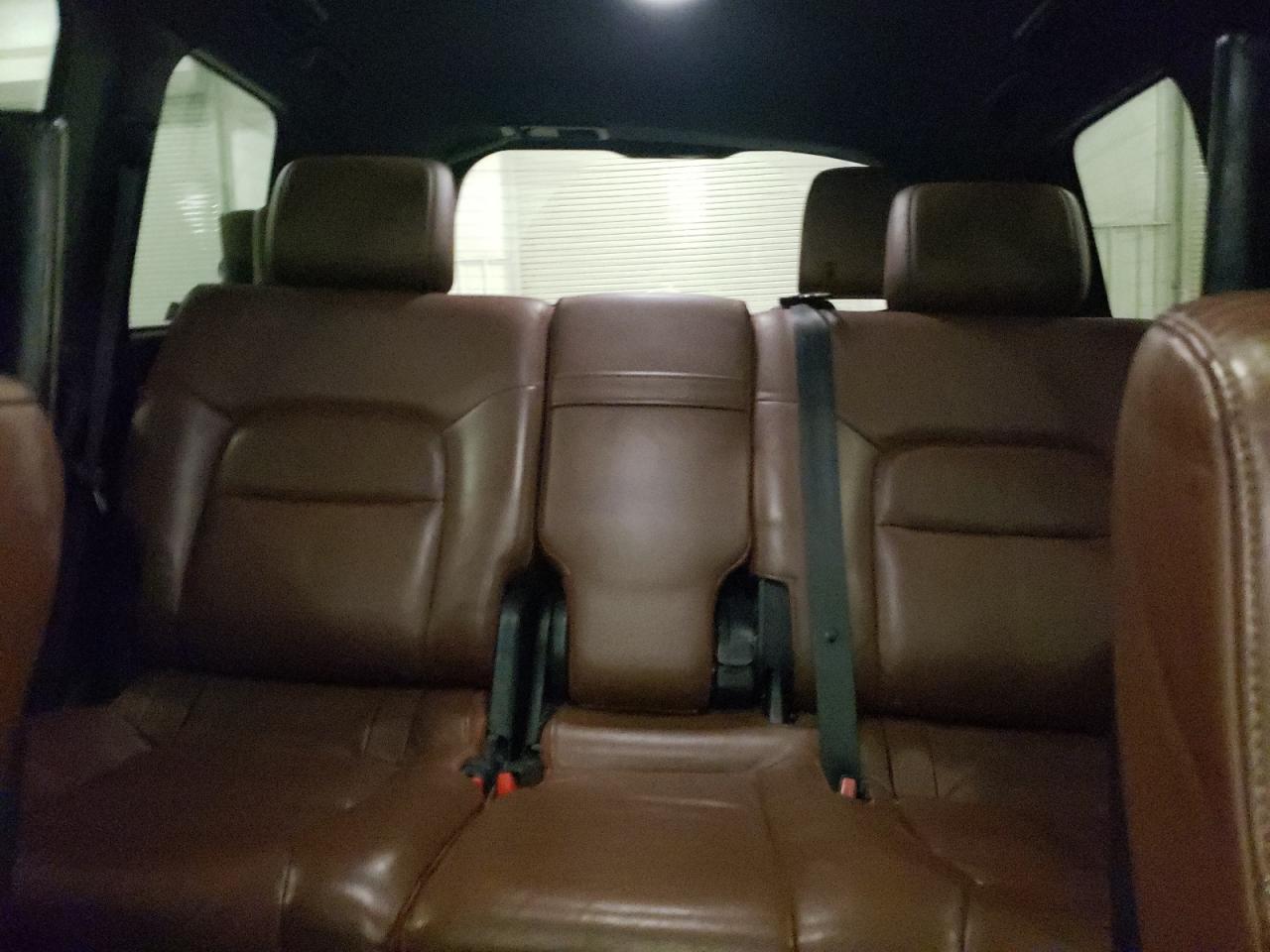 2016 Toyota Land Cruiser - Image 10