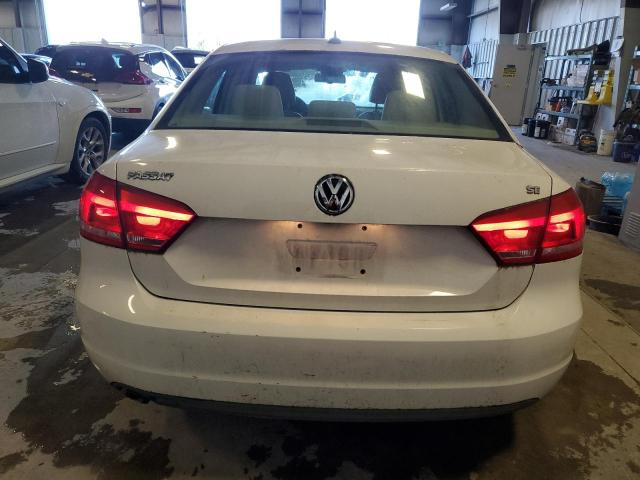  VOLKSWAGEN PASSAT 2012 Biały