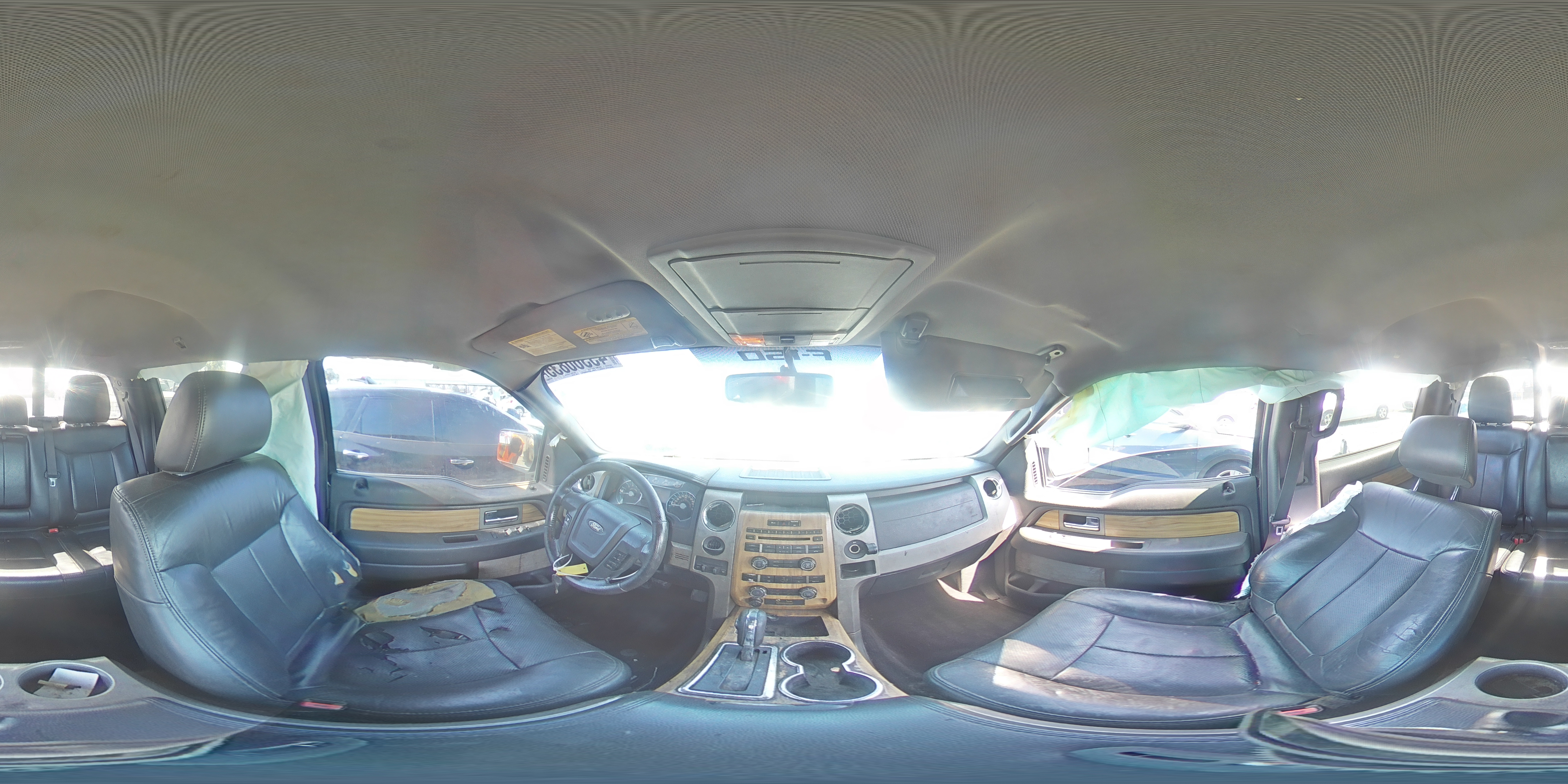 2011 Ford F-150 - Image 13