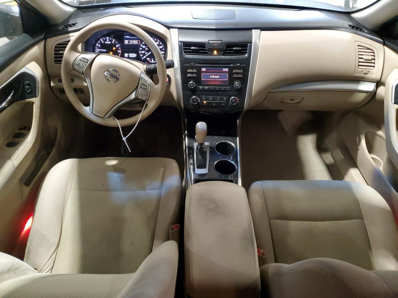 2014 Nissan Altima - Image 8