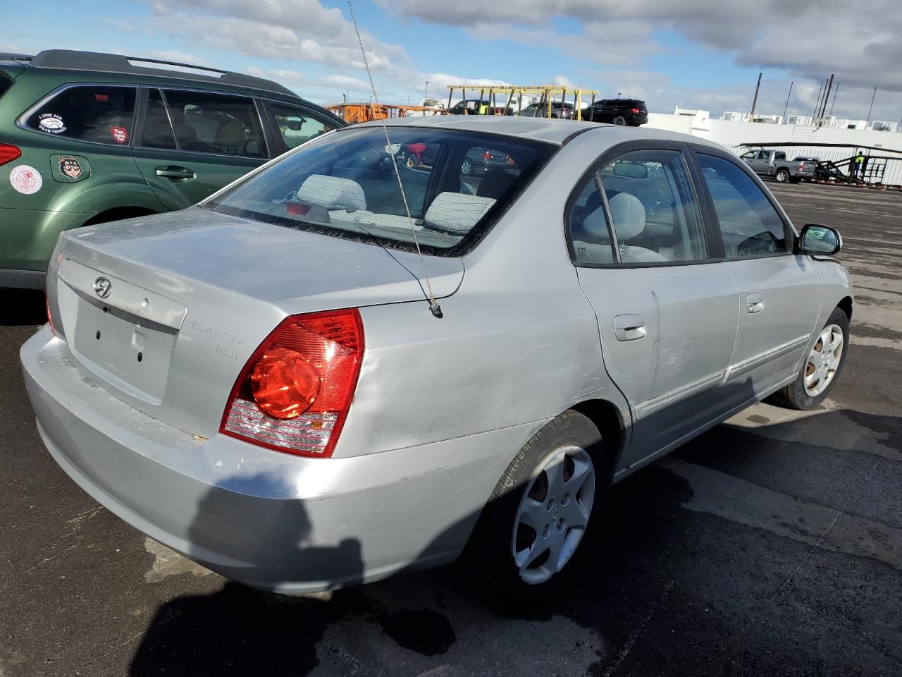 2006 Hyundai Elantra - Image 3