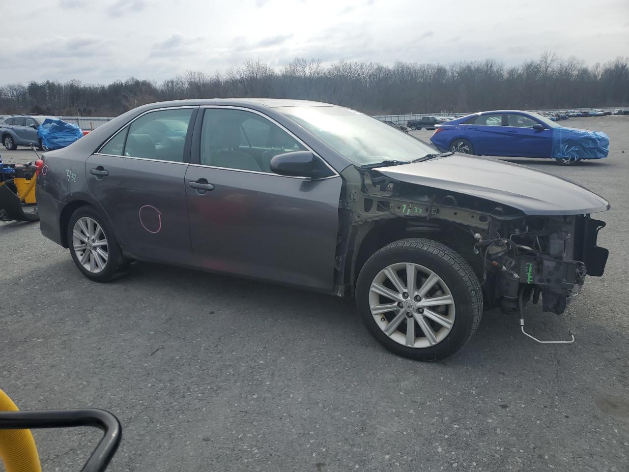 2014 Toyota Camry - Image 4