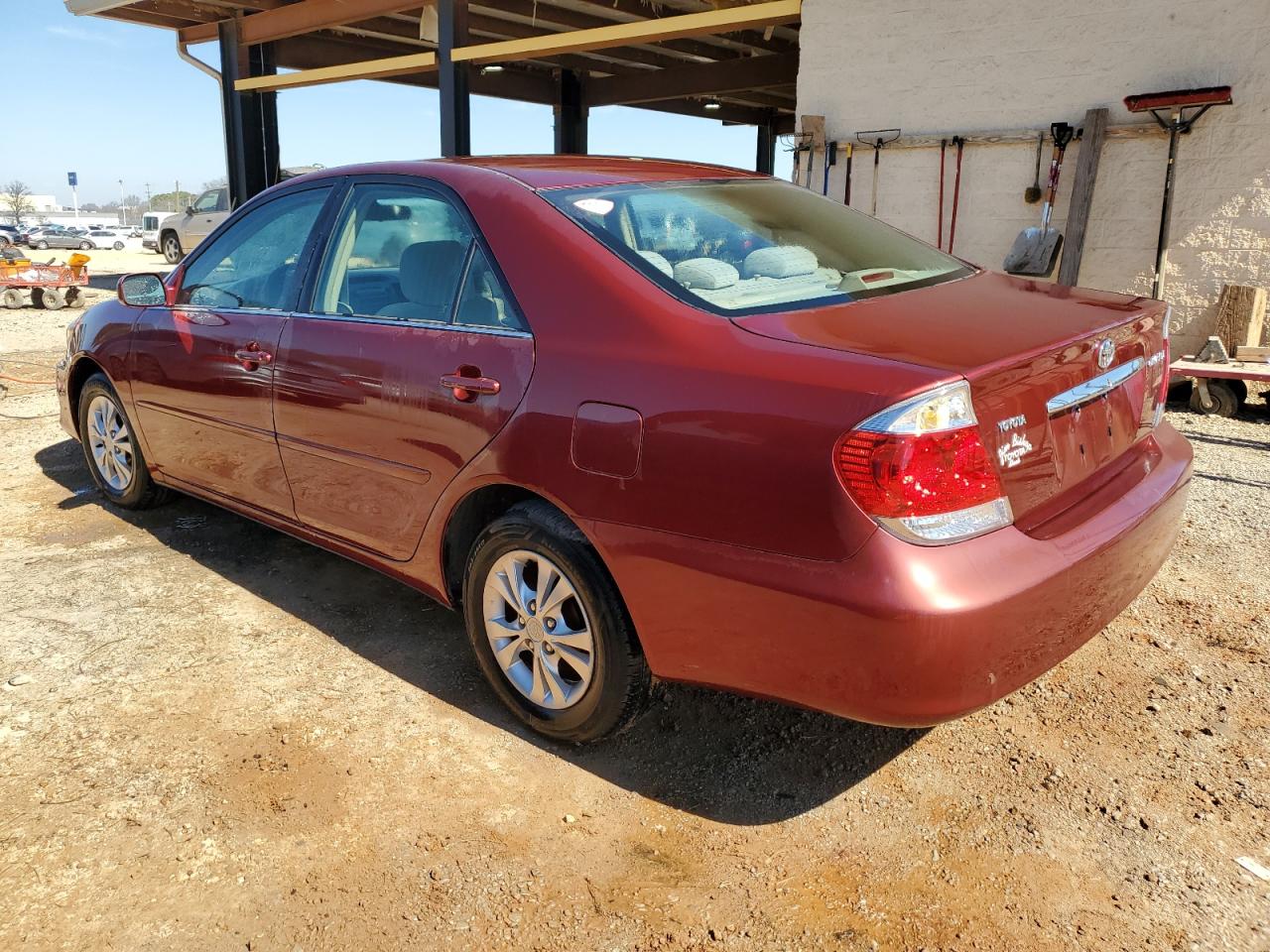 2005 Toyota Camry - Image 2