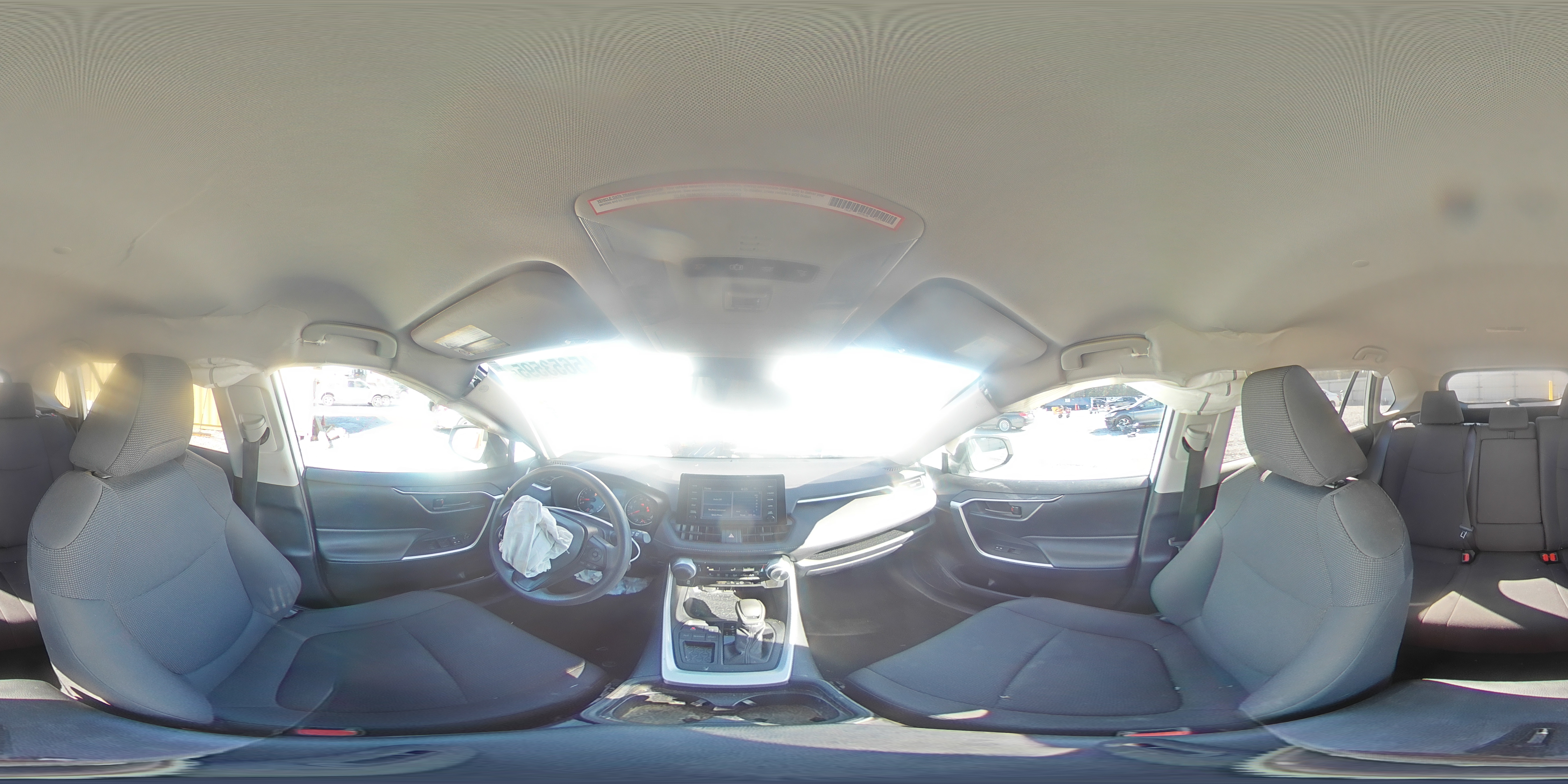 2019 Toyota RAV 4 - Image 15