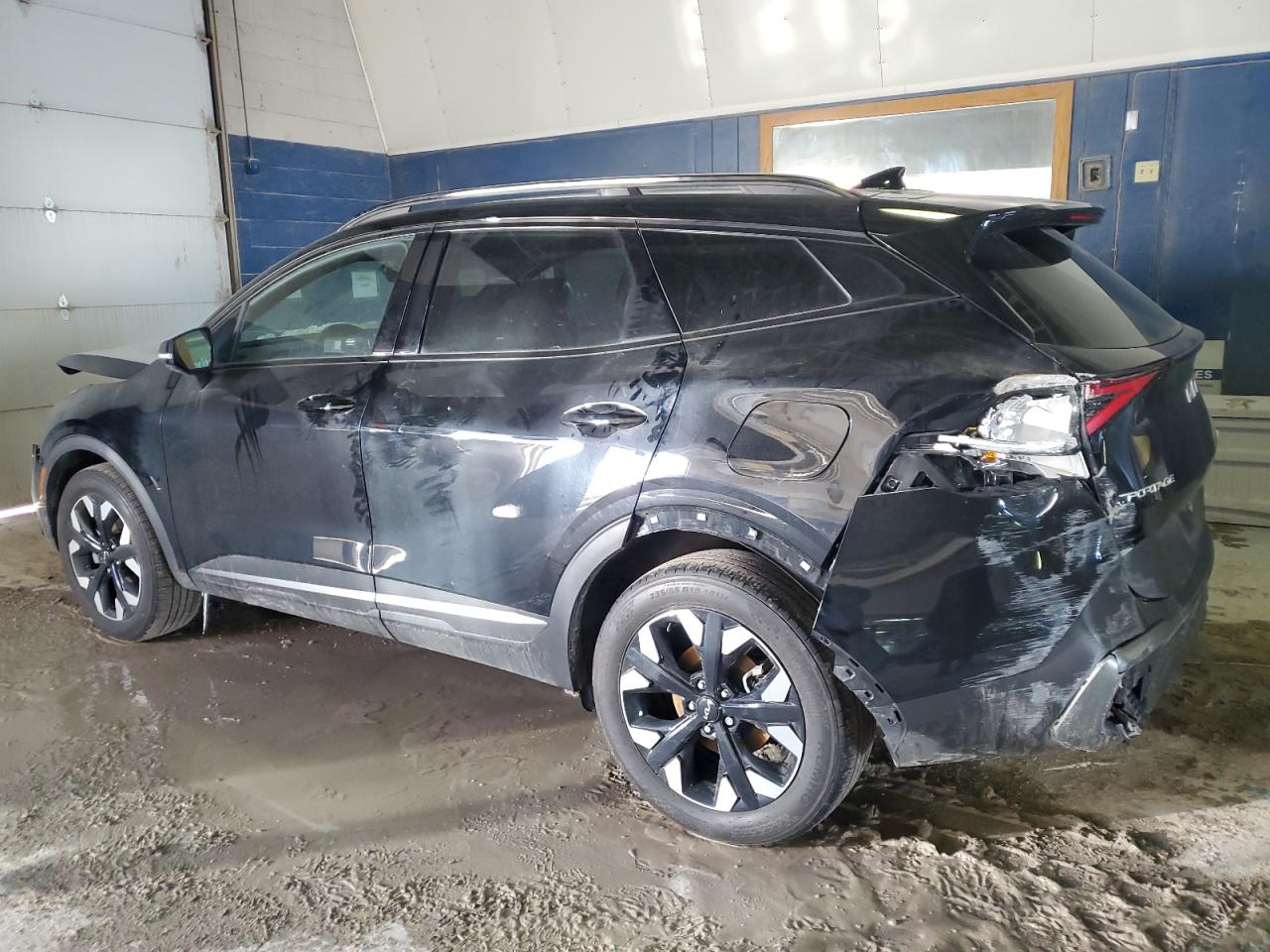 2024 Kia Sportage - Image 2