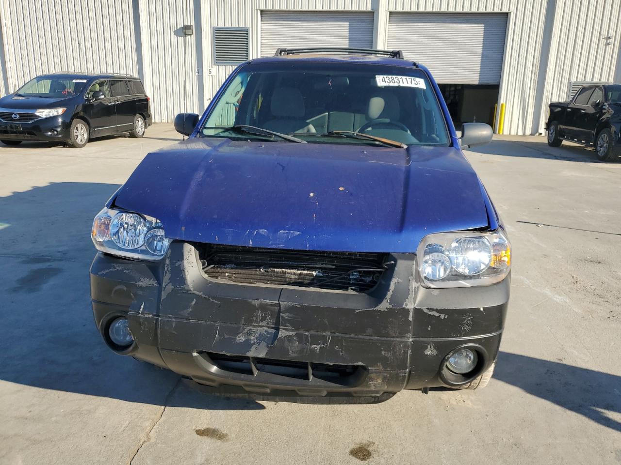 2005 Ford Escape - Image 5