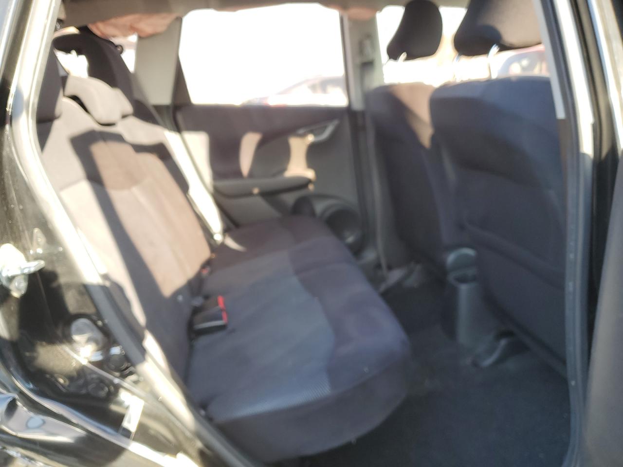 2011 Honda Fit - Image 10