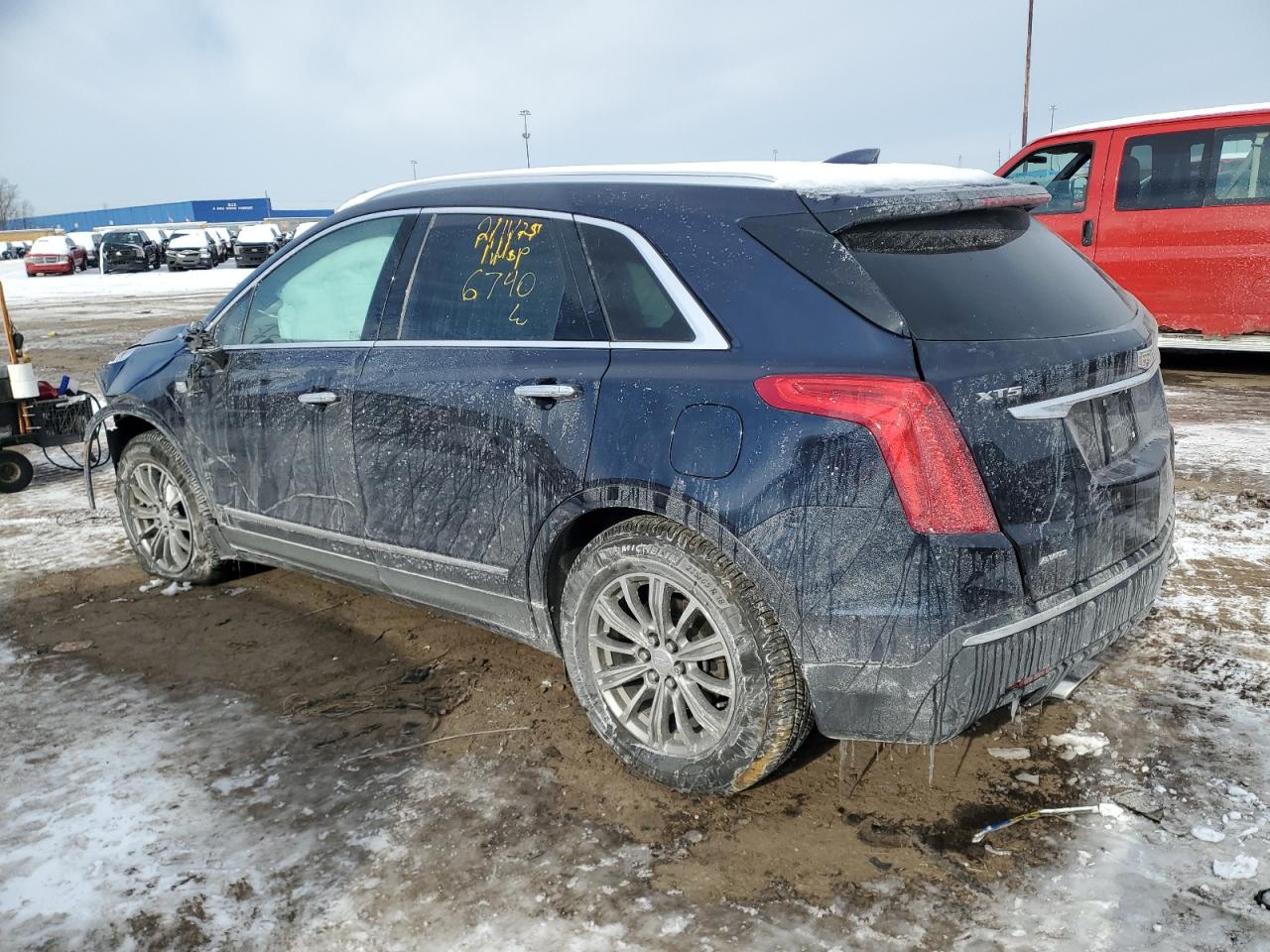 2017 Cadillac XT5 - Image 2
