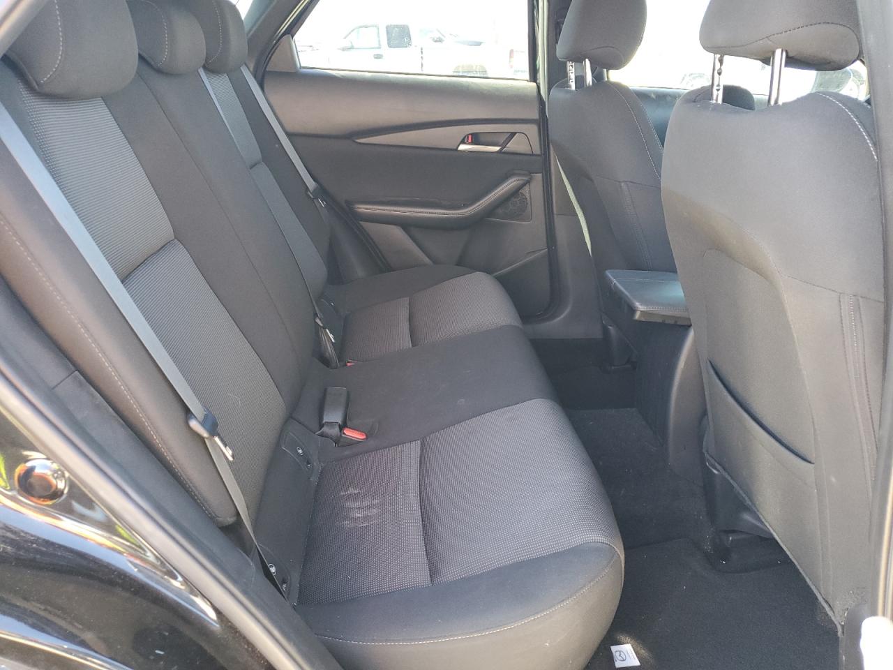 2023 Mazda CX-30 - Image 11