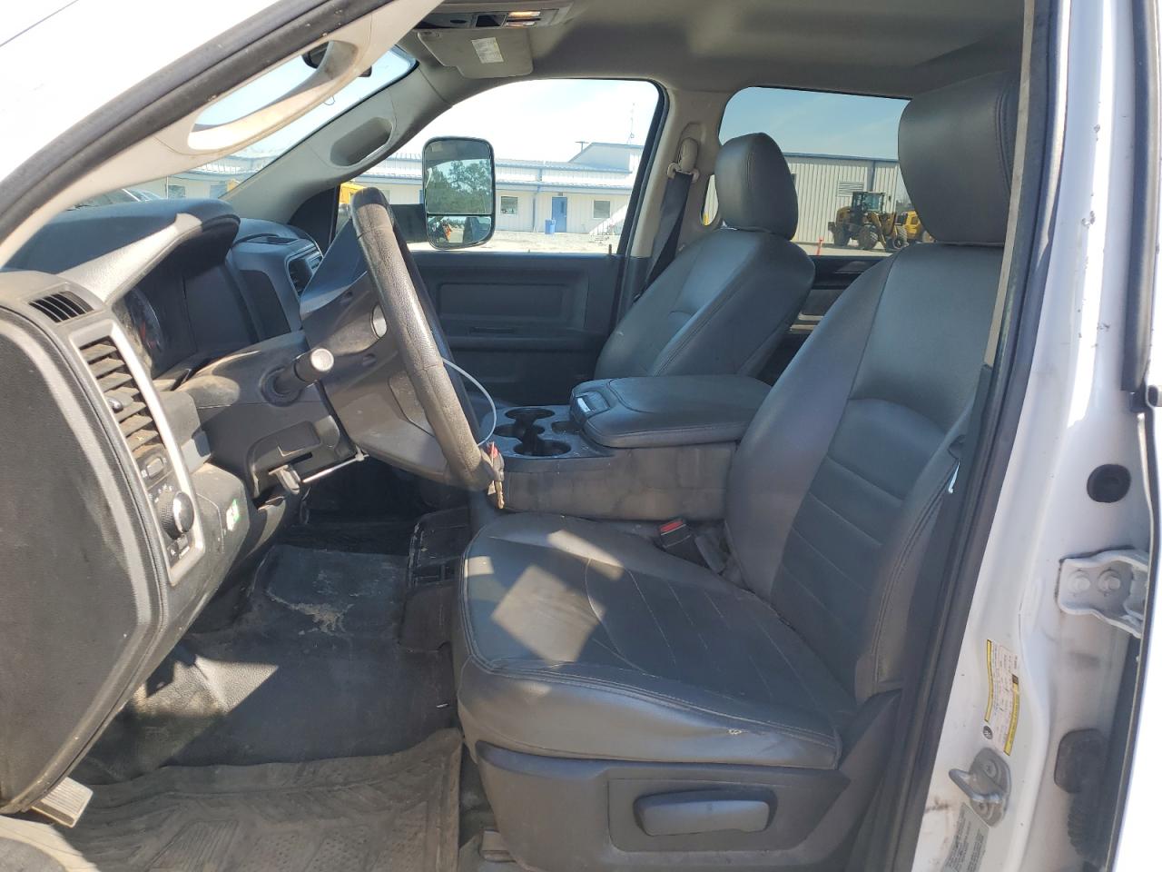 2017 RAM 2500 - Image 7