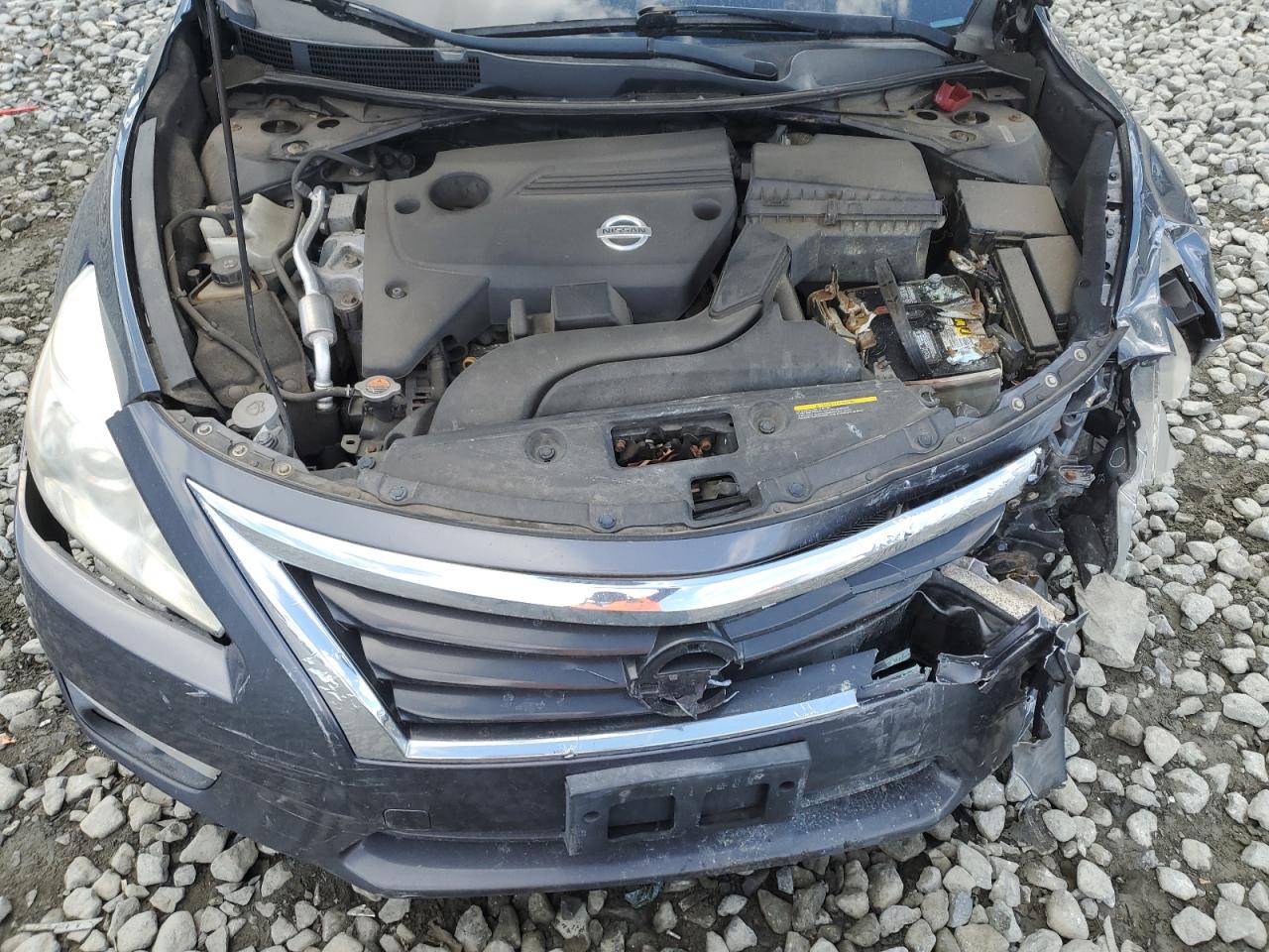 2013 Nissan Altima - Image 13