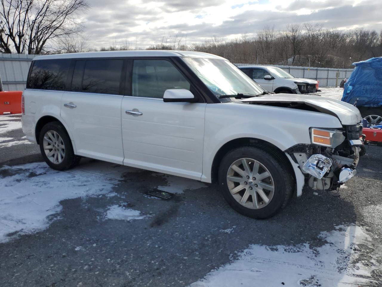 2010 Ford Flex - Image 4