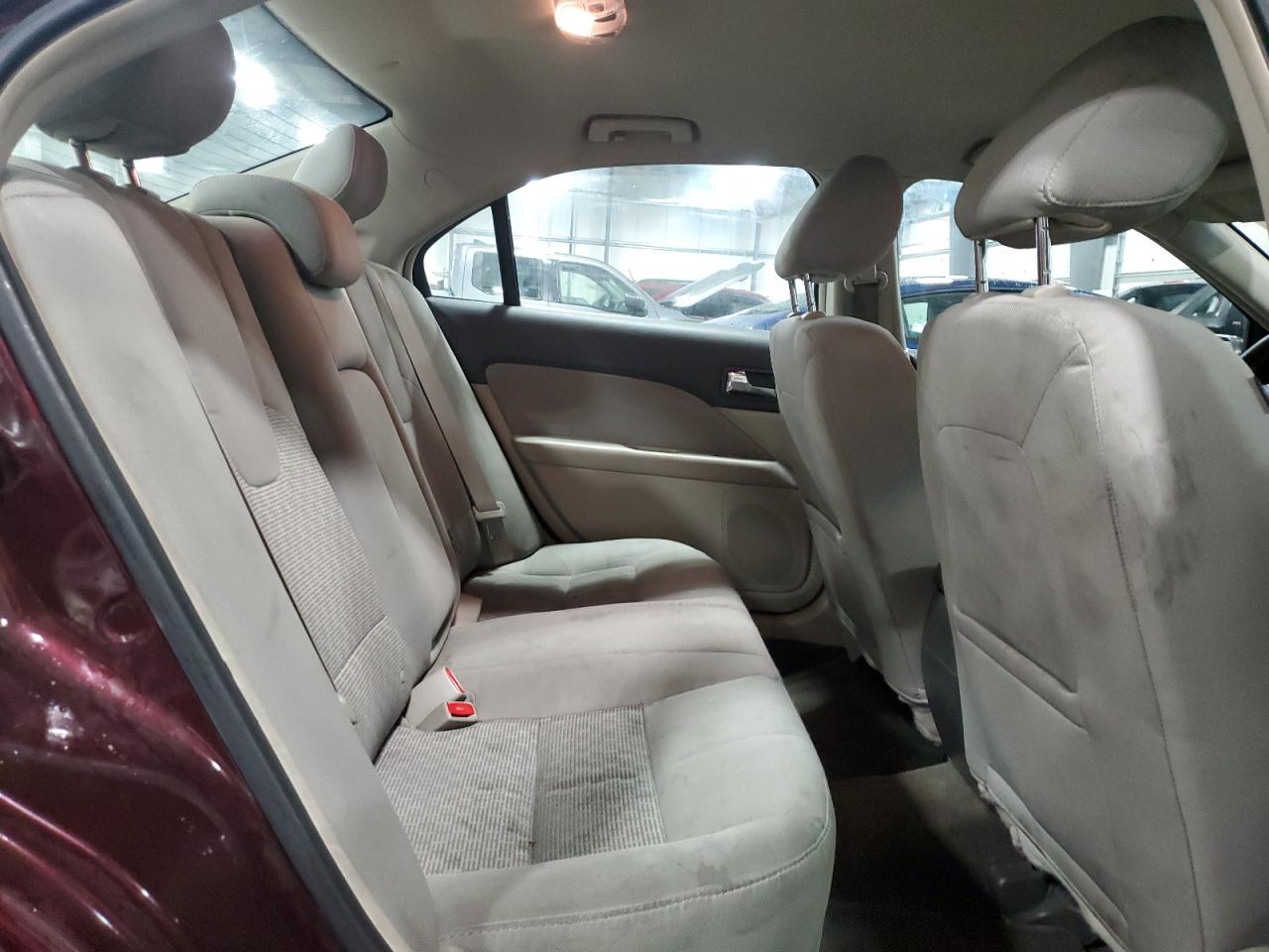 2011 Ford Fusion - Image 10
