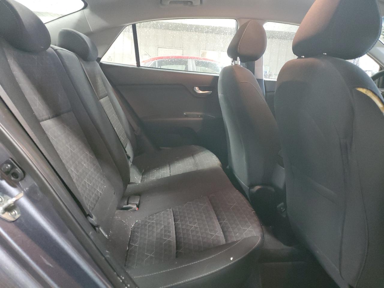 2019 Kia Rio - Image 10