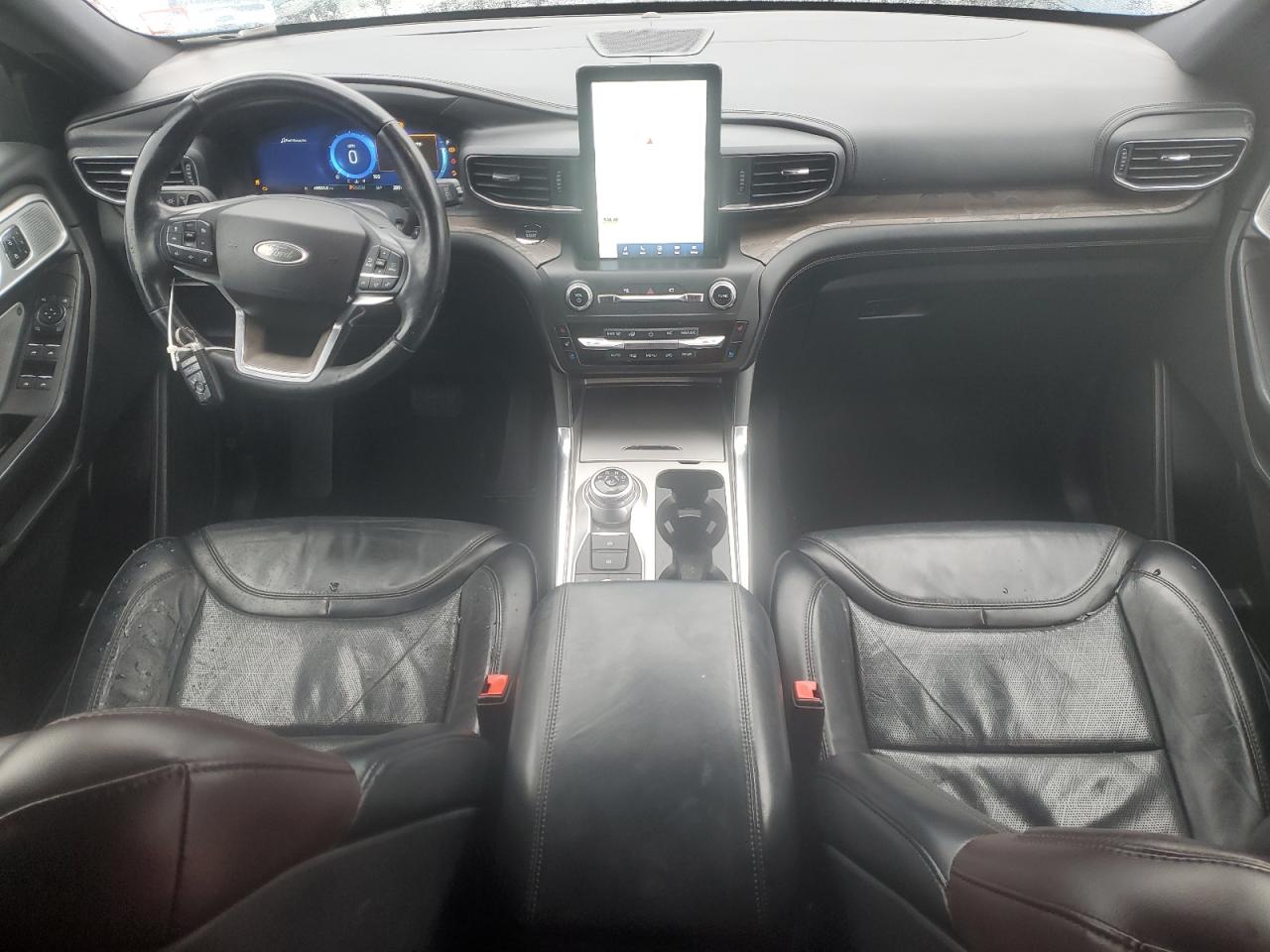 2020 Ford Explorer - Image 8
