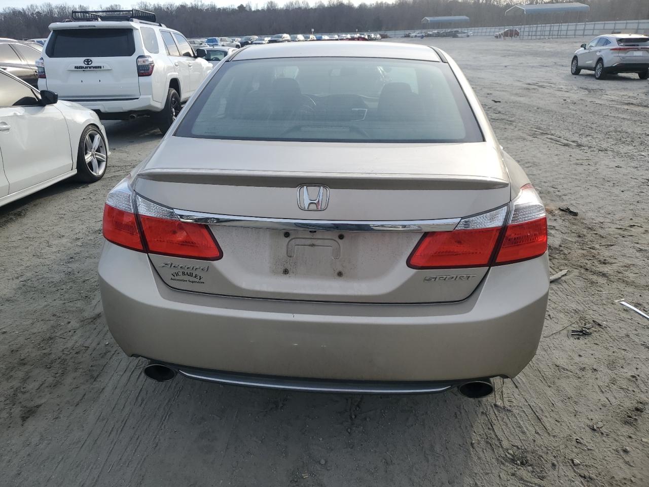 2014 Honda Accord - Image 6