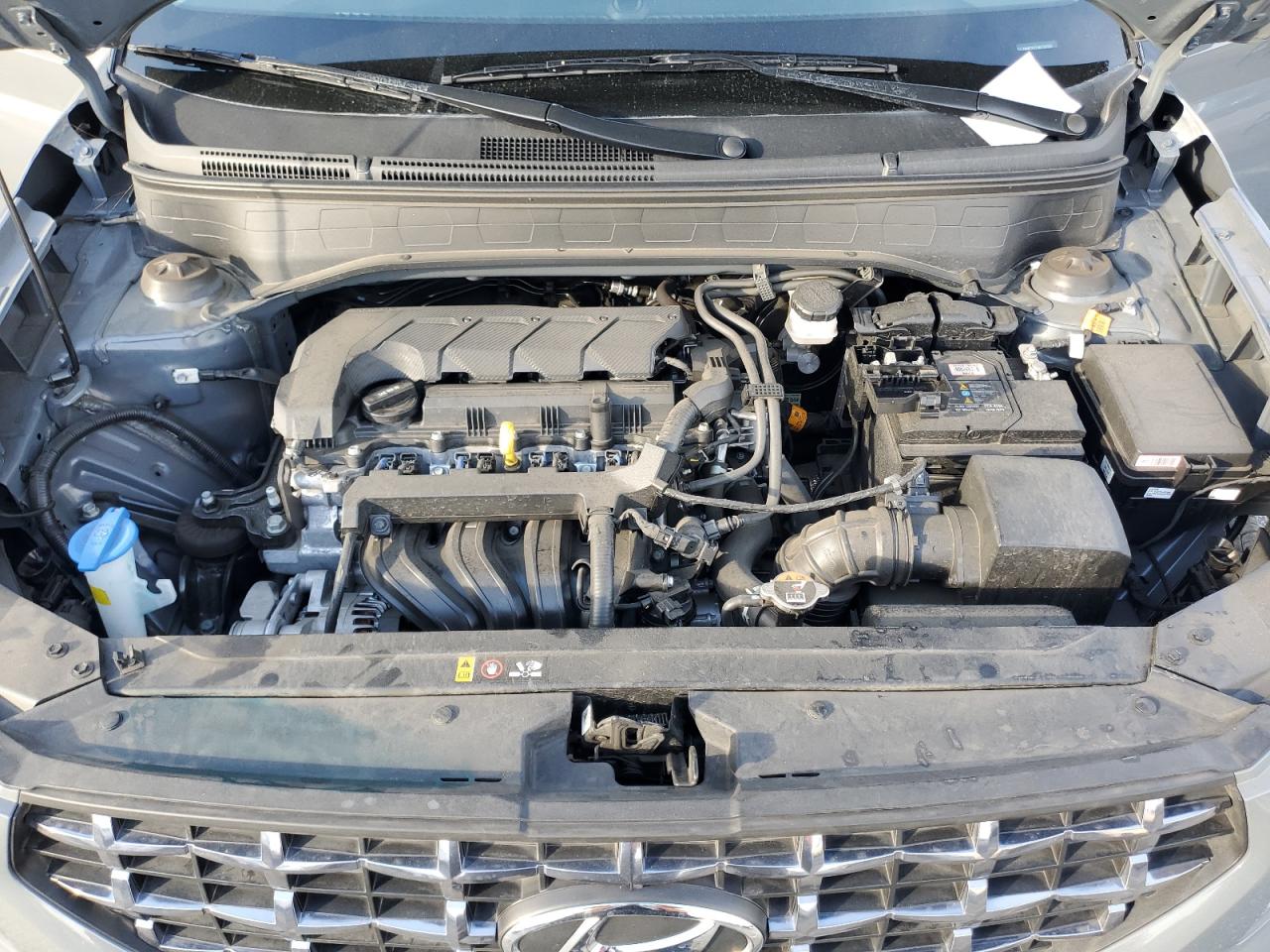 2022 Hyundai Venue - Image 11